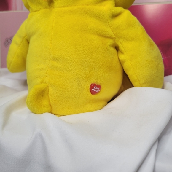 Funshine Bear *Care Bears* Sing Along Bear - Picture 6 of 7